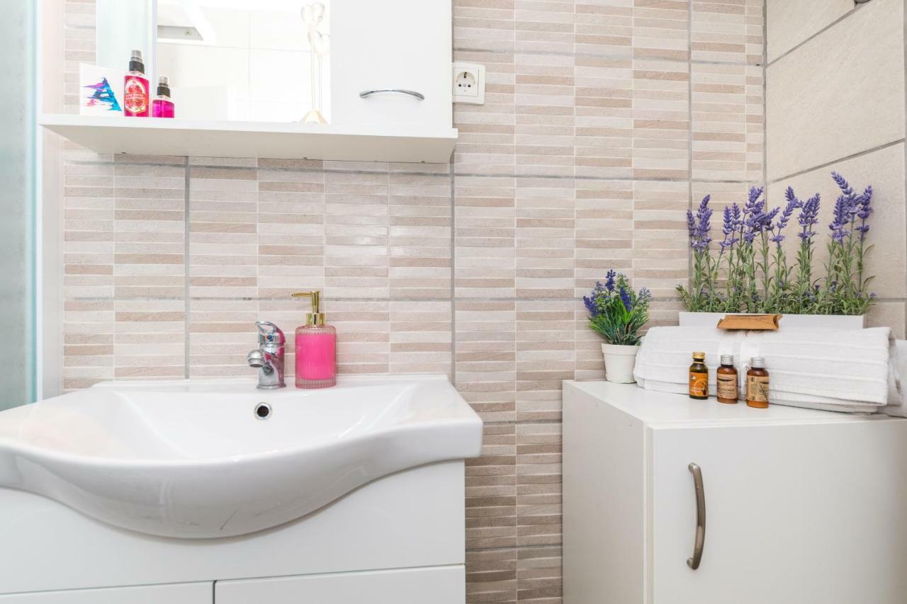 Apartment Lux Lana สปลิท ภายนอก รูปภาพ